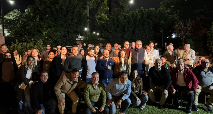 CREO ratifica su rumbo: va por la renovación de su banca en octubre