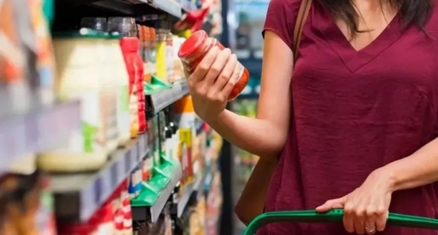 Consumo en alza: las ventas minoristas suben 1,8% mensual y 3% interanual en marzo