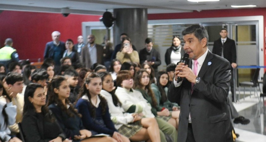 La Legislatura abre sus puertas a proyectos juveniles en el certamen 