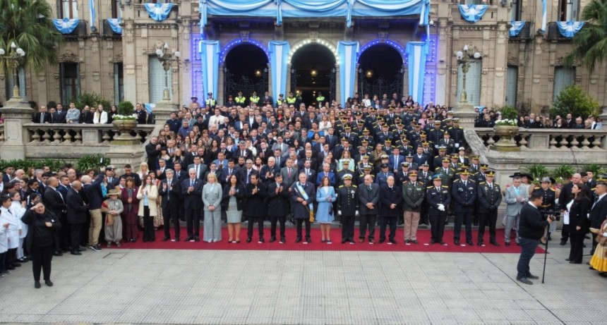 Con llamado a la unidad y advertencia sobre la crisis, Tucumán conmemoró el 25 de Mayo