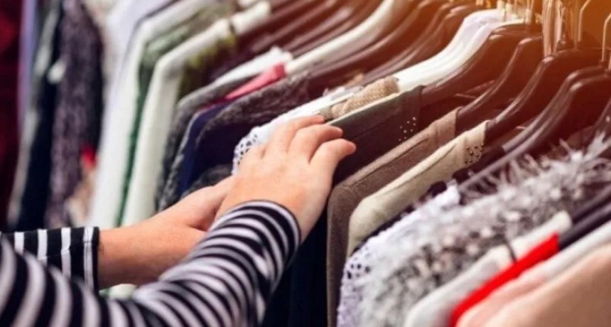 El consumo en hogares aceleró su recuperación en abril con un alza del 4,5% interanual