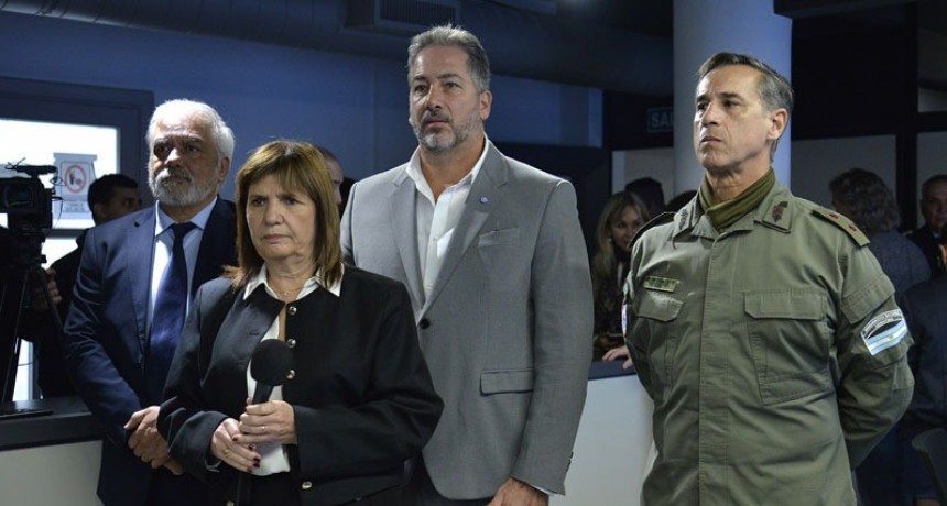 Bullrich lanza el Plan Guacurarí para frenar al crimen organizado en la frontera con Brasil
