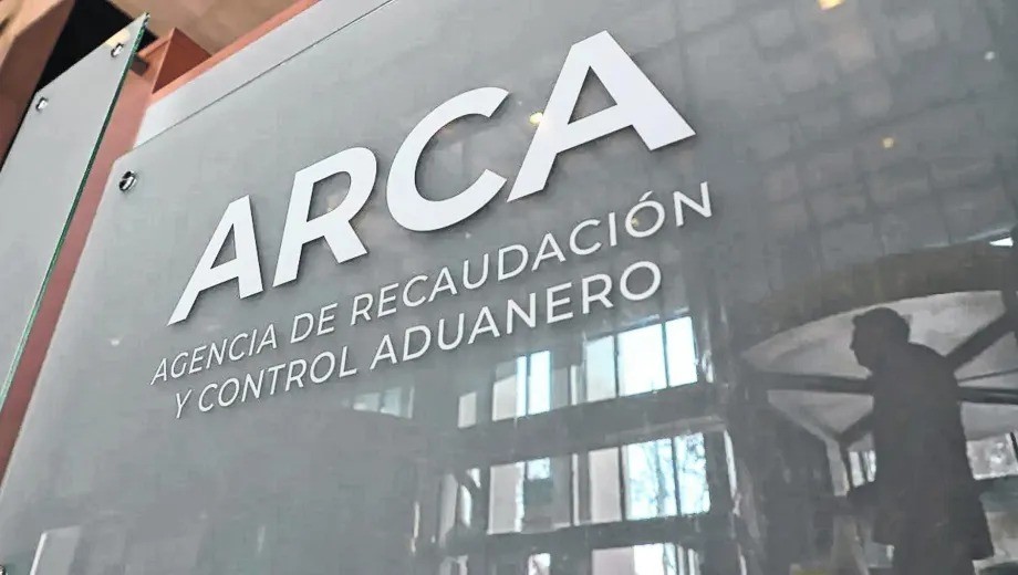Regularizaci&oacute;n laboral en Argentina: el PER condona multas y permite pagar deudas previsionales en 72 cuotas