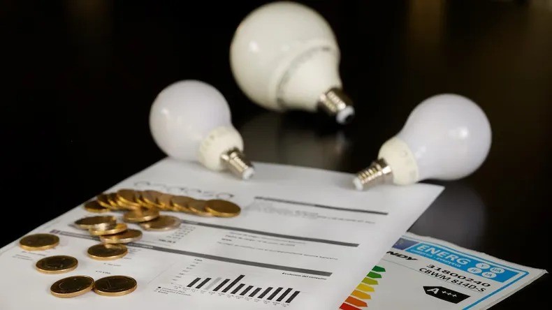 Energ&iacute;a el&eacute;ctrica: c&oacute;mo solicitar el subsidio con el nuevo ReSEF y qui&eacute;nes quedan excluidos