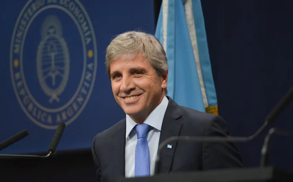 La mejora crediticia de Fitch acerca a Argentina a una baja del riesgo pa&iacute;s y a un eventual retorno al mercado de capitales