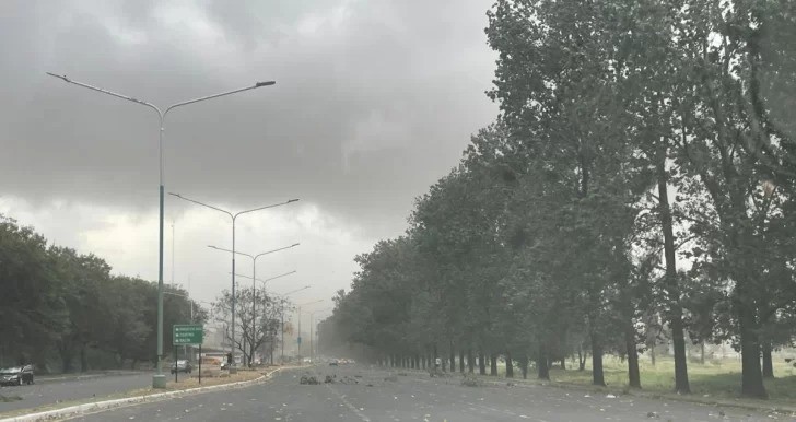 Alerta por fuertes vientos en Tucum&aacute;n: r&aacute;fagas de hasta 65 km/h y descenso de temperatura este jueves