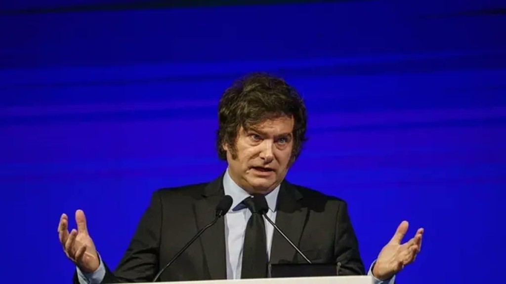 Milei atribuye la baja en su imagen a la inflaci&oacute;n y asegura que el dato del 3,4% &ldquo;tambi&eacute;n le molest&oacute;&rdquo;
