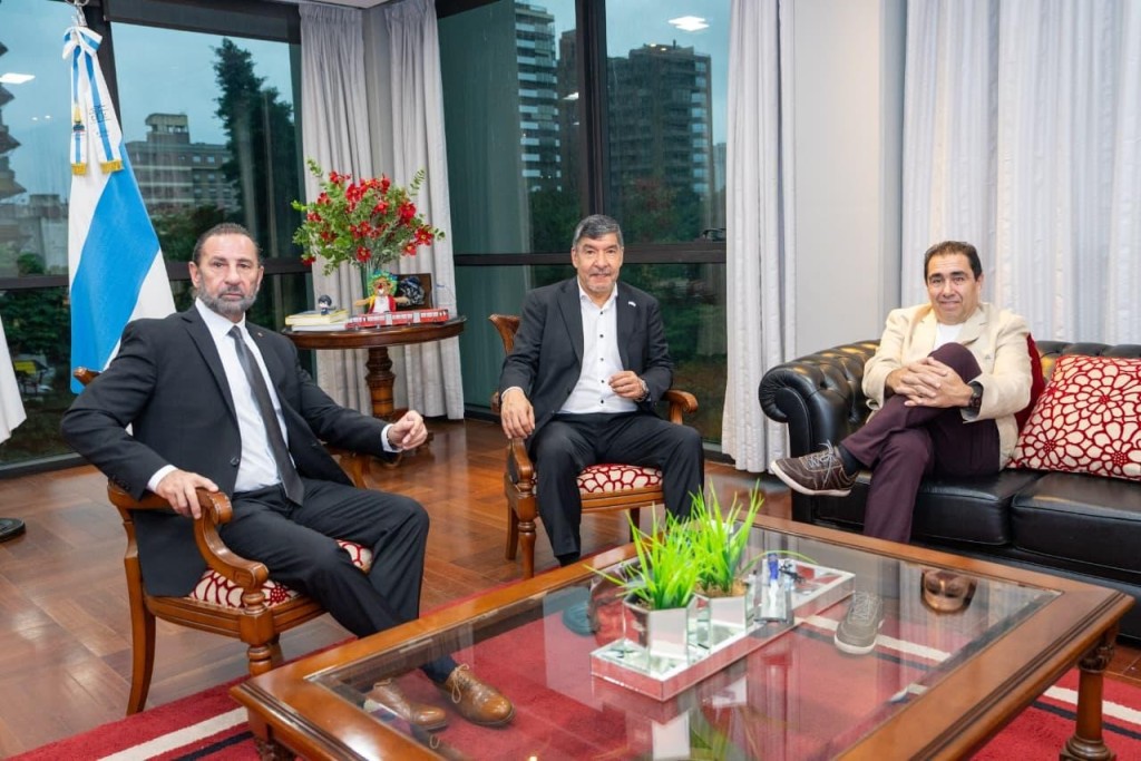 Acevedo, Mansilla y Juri acordaron una agenda legislativa conjunta para proyectar el &aacute;rea metropolitana de Tucum&aacute;n