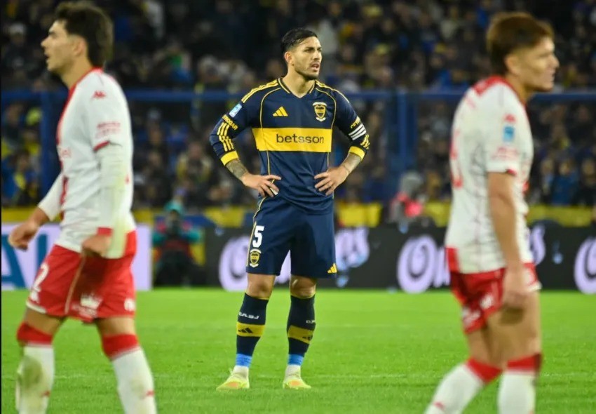 Boca Juniors qued&oacute; eliminado del Torneo Apertura tras caer 3-2 ante Hurac&aacute;n en la Bombonera