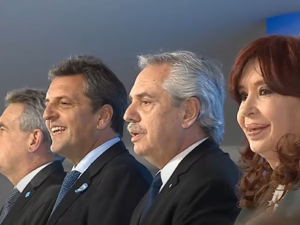 Investigan coimas para permisos SIRA: apuntan a financistas y exfuncionarios del gobierno de Alberto Fern&aacute;ndez