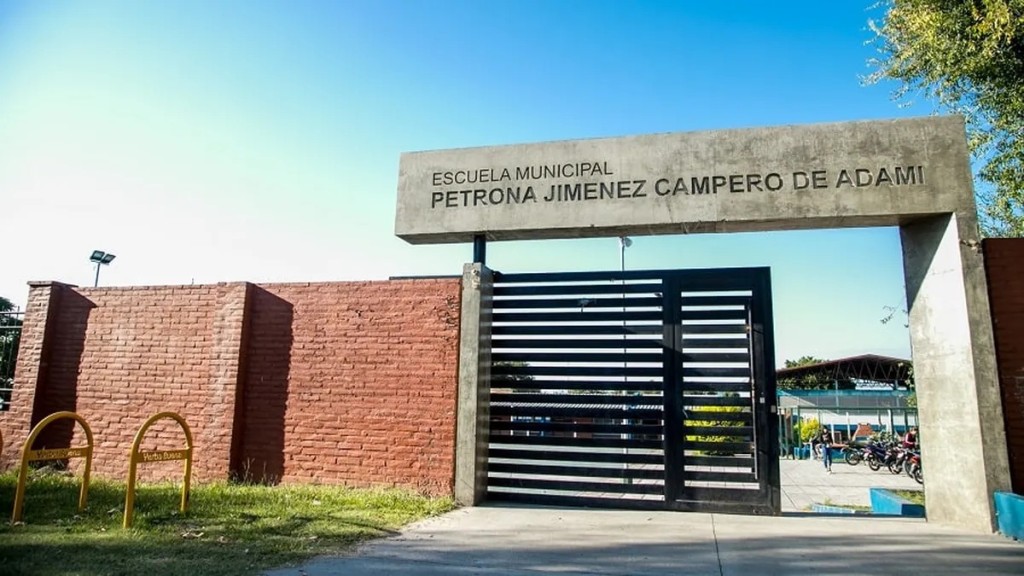 Docentes de una escuela municipal de Yerba Buena anuncian medidas de fuerza por falta de aportes jubilatorios y pago de antig&uuml;edad