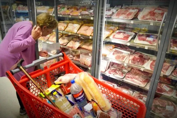 Abril marc&oacute; una inflaci&oacute;n del 2,6% en Argentina, la primera desaceleraci&oacute;n tras diez meses de subas