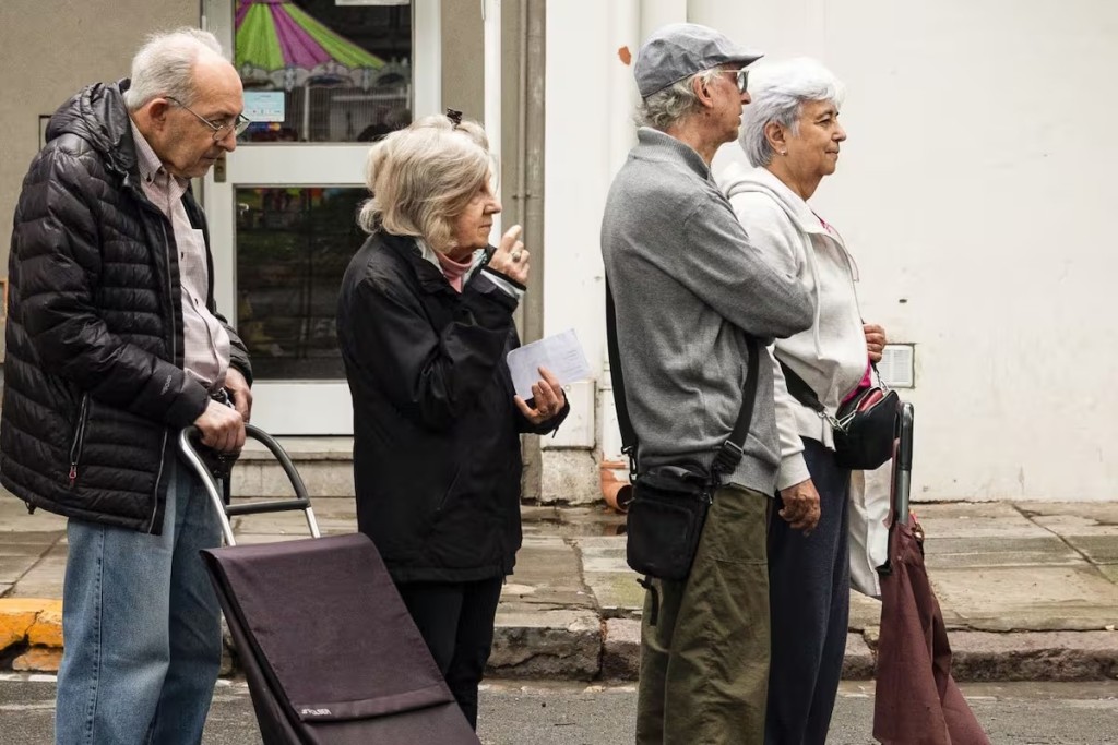 Jubilaciones de junio: el haber m&iacute;nimo sube a $403.320 tras la inflaci&oacute;n del 2,6% en abril