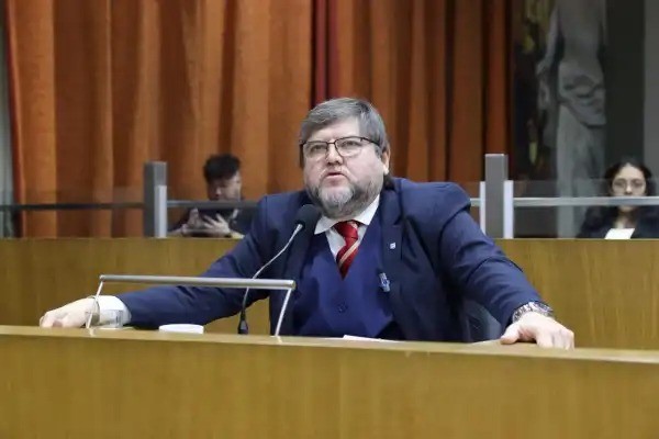 Carlos Ale le respondi&oacute; al municipio: &ldquo;No nos van a callar cuando defendemos a los vecinos&rdquo;