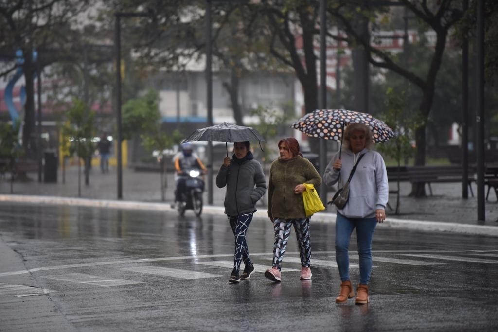 Tucum&aacute;n se prepara para un fin de semana con lluvias y un marcado descenso de temperatura desde el domingo