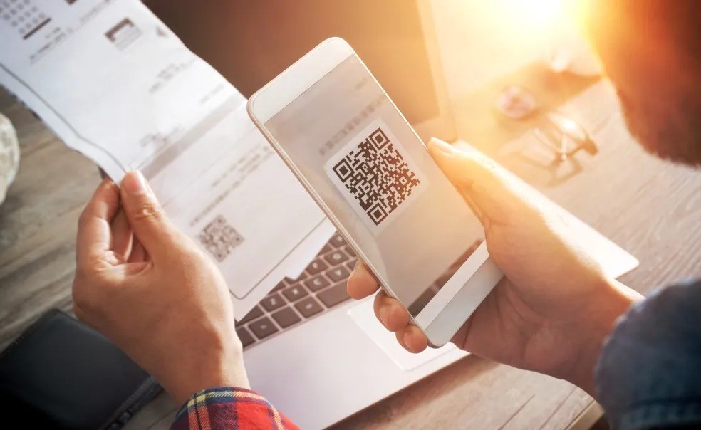 ARCA digitaliza los certificados laborales: adi&oacute;s al papel, hola al formulario F.984 con QR