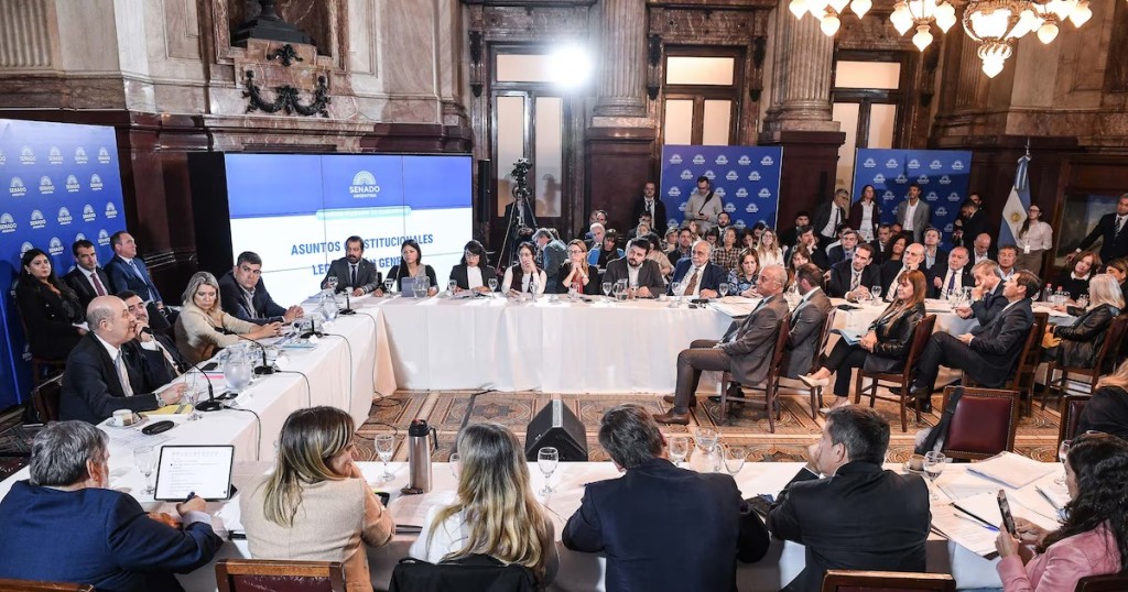 Propiedad Privada: el Senado firm&oacute; dictamen con desalojo expr&eacute;s para usurpadores y facultades provinciales para tierras a extranjeros