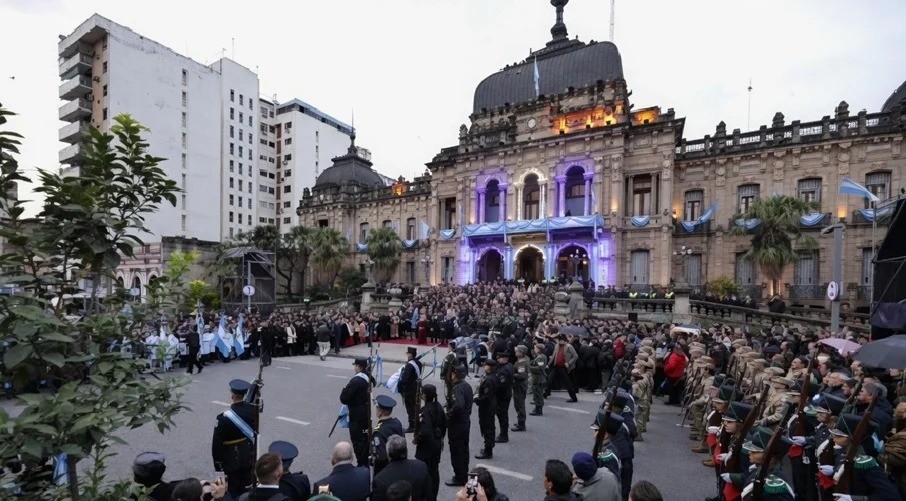 El Gobierno de Tucum&aacute;n prepara una agenda patri&oacute;tica para el 25 de mayo: Tedeum, izamiento y concierto en el Teatro San Mart&iacute;n