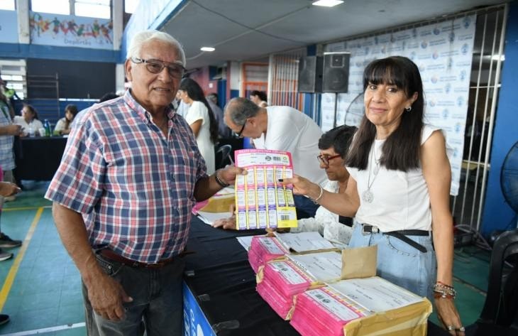 Jubilados de Tucum&aacute;n: desde el 1&deg; de junio podr&aacute;n retirar el boleto gratuito por terminaci&oacute;n de DNI en el Complejo Belgrano