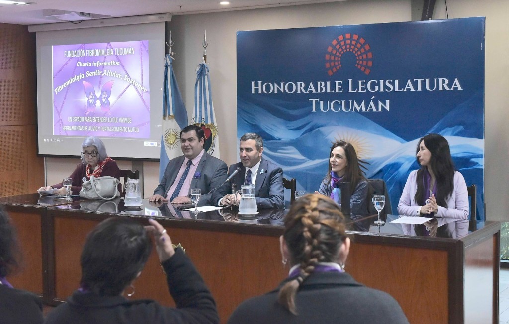 Fibromialgia: legisladores, pacientes y m&eacute;dicos piden reglamentar una ley que cumple nueve a&ntilde;os