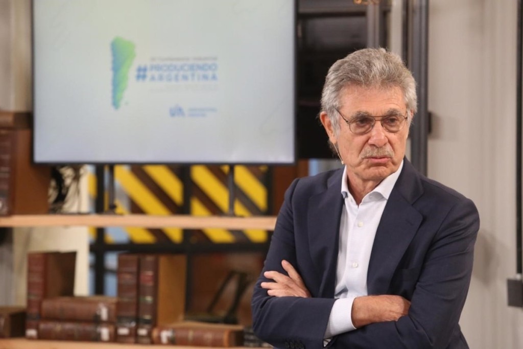 Tr&aacute;fico de influencias, v&iacute;nculos con Gin&eacute;s Gonz&aacute;lez Garc&iacute;a y negociaciones con Pfizer: los ejes de la causa que espera a Hugo Sigman