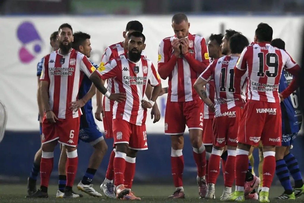 San Mart&iacute;n cay&oacute; 2-0 ante Midland y acumul&oacute; su tercera derrota al hilo en la Primera Nacional