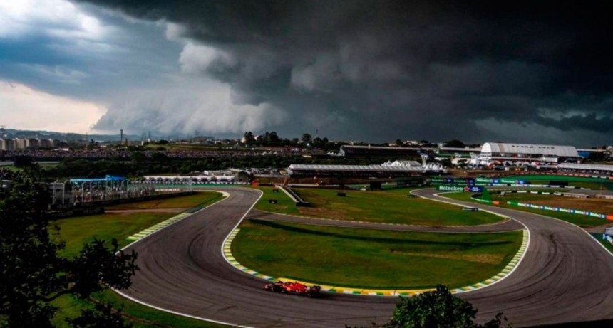 F1: tormentas el&eacute;ctricas obligan a adelantar el GP de Miami; Colapinto larga octavo y Antonelli sale primero