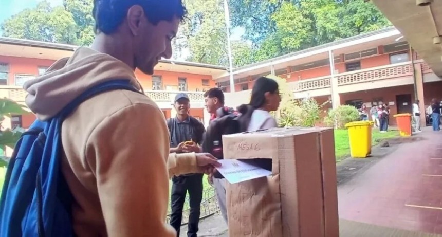 UNT: Los estudiantes definieron sus consejeros por facultad y la Asamblea Universitaria ya tiene casi todos sus integrantes