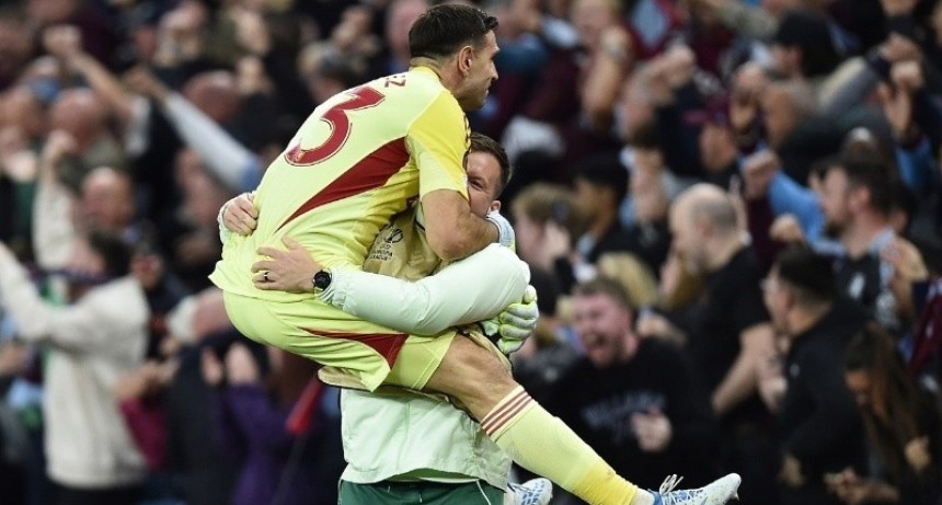 Europa League: Aston Villa aplast&oacute; 4-0 al Nottingham Forest y jugar&aacute; la final con Friburgo tras la gran actuaci&oacute;n de Buend&iacute;a