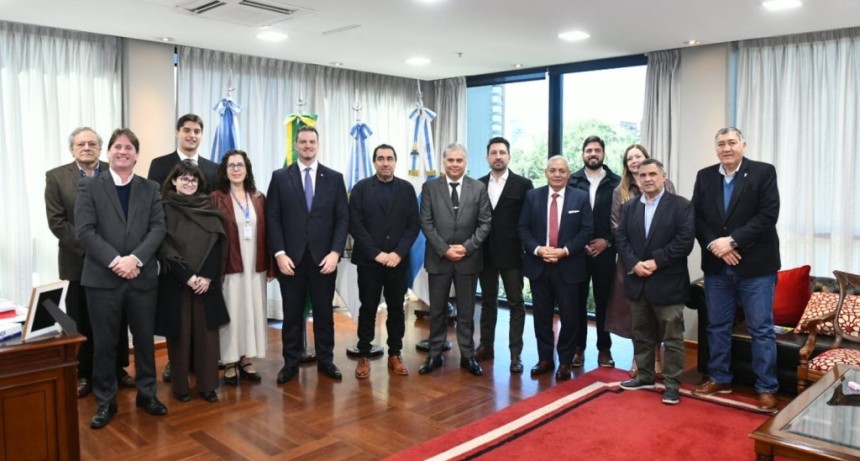 Brasil y Tucum&aacute;n profundizan la cooperaci&oacute;n productiva en una misi&oacute;n oficial encabezada por Sergio Mansilla