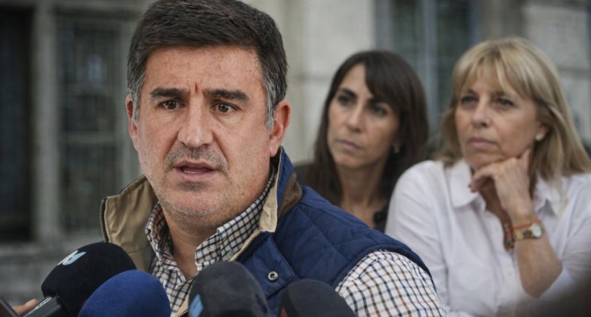 Dura respuesta de Sangenis contra el proyecto radical que propone indemnizar a vecinos por calles en mal estado