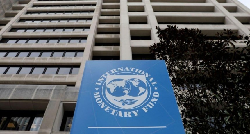 El FMI aprobar&aacute; la pr&oacute;xima semana el desembolso de US$ 1.000 millones para Argentina y elogi&oacute; el &ldquo;avance&rdquo; del plan de Milei