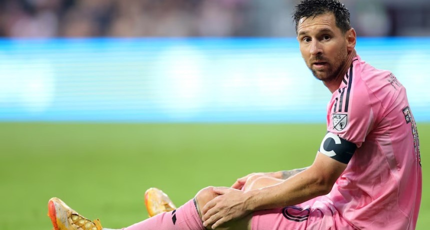 Lionel Messi sufri&oacute; una leve distensi&oacute;n en el isquiotibial pero llegar&aacute; sin problemas al debut de Argentina en el Mundial 2026