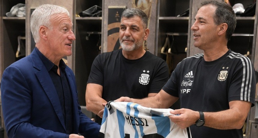 La camiseta argentina que Deschamps pidi&oacute; como trofeo y las obsesiones del utilero campe&oacute;n del mundo
