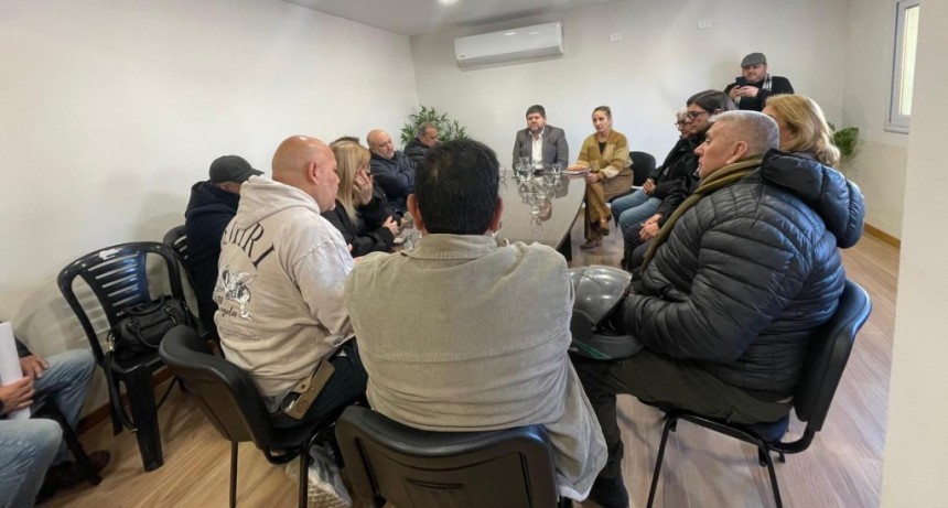 Carlos Ale se reuni&oacute; con el sindicato de Empleados Municipales y pedir&aacute; el tratamiento urgente del proyecto de receso invernal