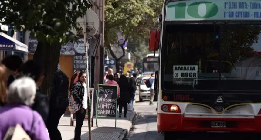El transporte amenaza con deteners en Tucum&aacute;n: cartas documento contra la intendenta y advertencia de &ldquo;inviabilidad&rdquo; sin tarifa nueva