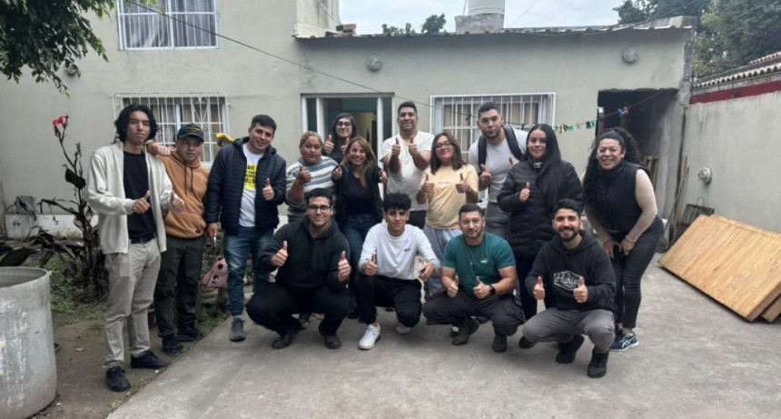 Delegada de la comuna de Los Ralos violent&oacute; a militantes libertarios