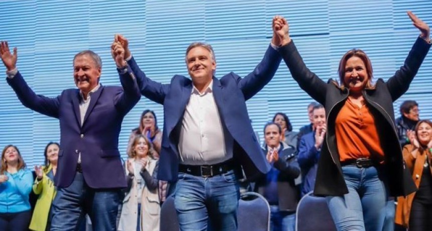 Córdoba: Llaryora se adjudicó el triunfo y Juez esperará conteo definitivo