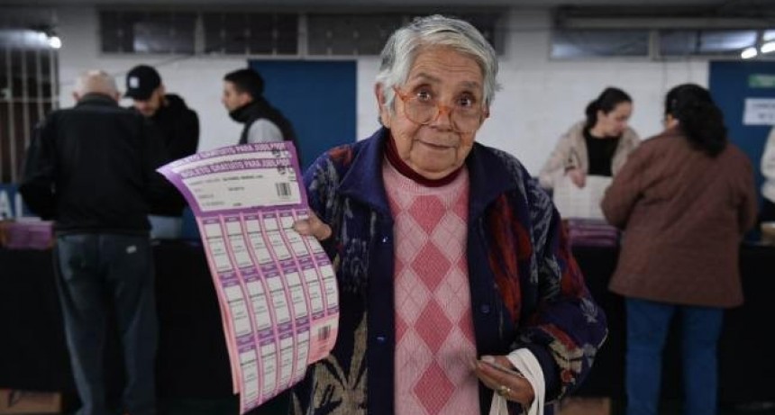 Continúa la entrega del Boleto Gratuito a jubilados