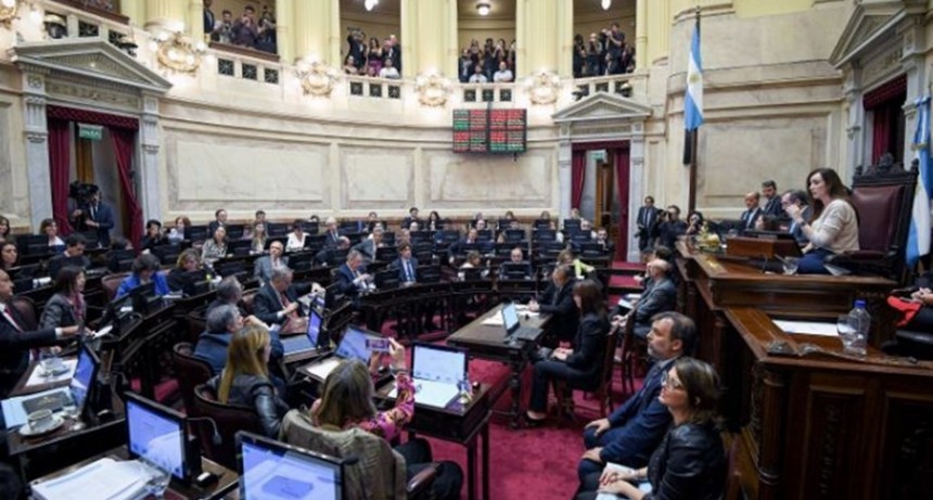 El oficialismo diagramó la sesión con los jefes de bloque y se espera una larga discusión en el Senado por la Ley de Bases y paquete fiscal