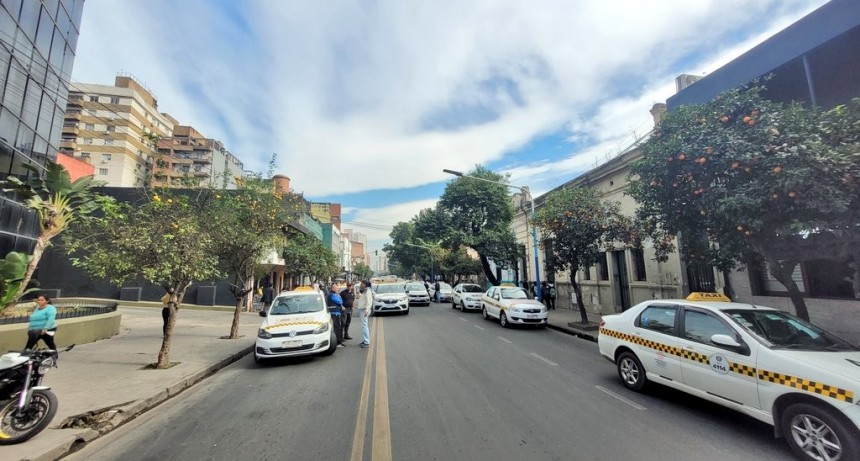 Municipio y taxistas trabajarán en conjunto para mejorar el servicio y luchar contra la ilegalidad