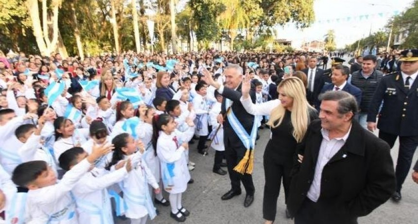 “Tenemos que fortalecer la democracia y bregar por la unidad nacional”