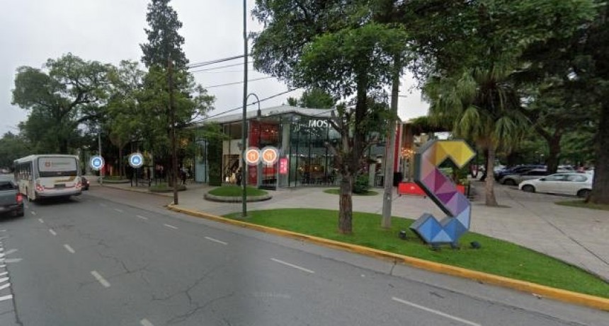 Grupos de adolescentes protagonizaron dos robos 