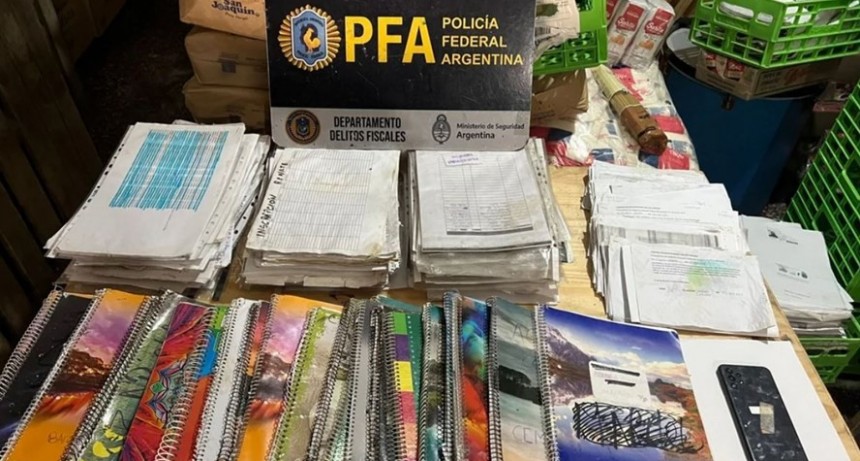 Allanaron catorce domicilios vinculados a movimientos sociales en la causa que investiga extorsión a beneficiarios