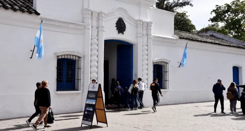 Vecinos y turistas podrán disfrutar del talento de más de 500 artistas en diferentes espectáculos durante el mes de la Independencia