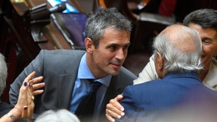 Menem: La Ley de Inocencia Fiscal no se tratará antes de 15 días