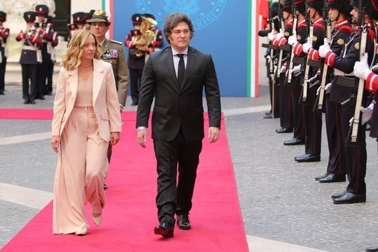Milei y Meloni impulsan megaproyecto gasífero con ENI e YPF