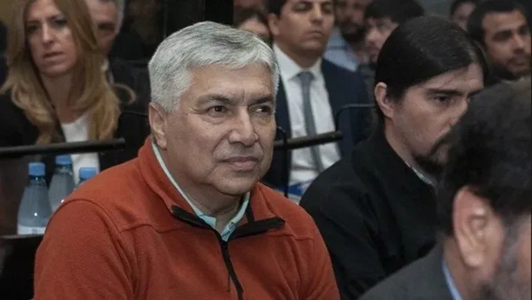 Ordenan prisión efectiva para Lázaro Báez