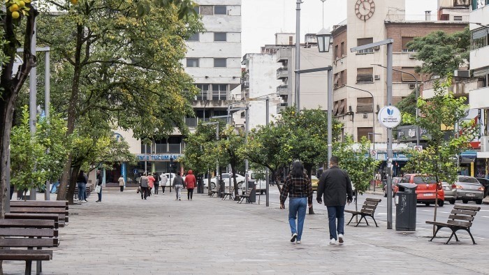 Tiempo en Tucumán: niebla y 94% de humedad este martes