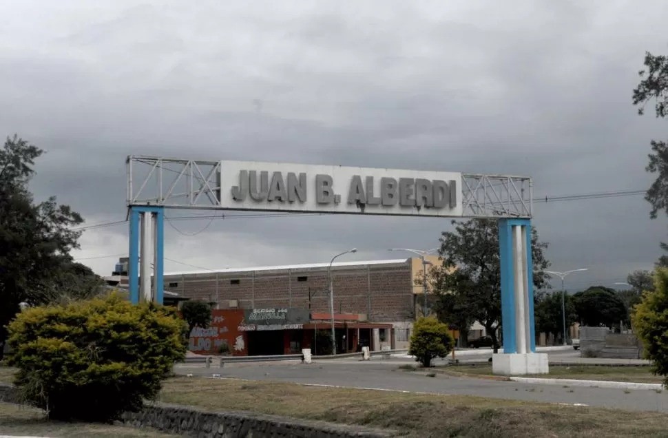 De aliados a enemigos: la guerra que sacude al poder en Alberdi